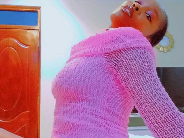 Kuva profiilista sexybarbiequeen