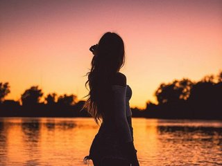 Eroottinen videokeskustelu SexyBooklover