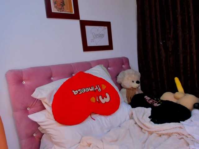 Lähettää kuvakaappauksia SexyDayanita