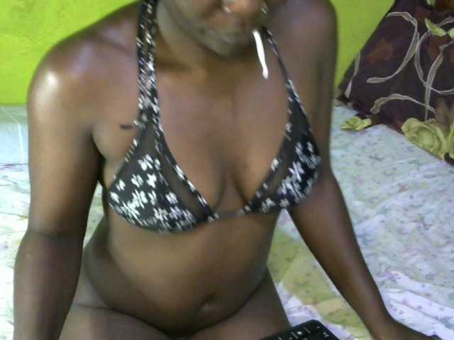 Kuvat Sexydee02 hey am new lets chat have fun and mingle together #ebony #new