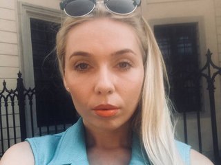 Eroottinen videokeskustelu SexyFoxy555