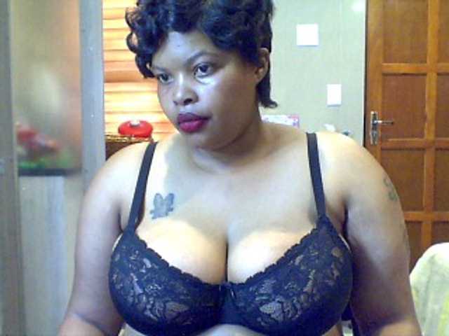 Kuvat Sexylips44 new year special 150tkns for me to do whatever you want
