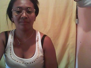 Lähettää kuvakaappauksia sexymom330