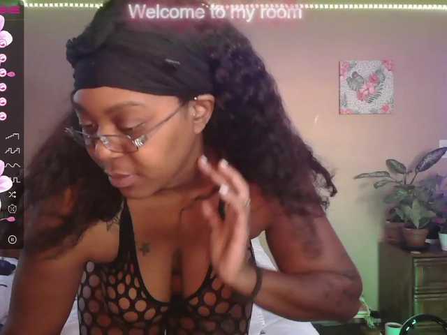 Lähettää kuvakaappauksia SexySag1212