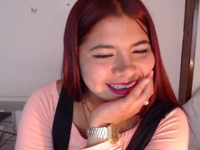 Lähettää kuvakaappauksia sexyteenlen