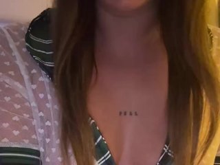 Eroottinen videokeskustelu Shaima