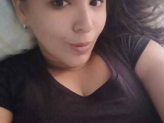 Eroottinen videokeskustelu shairamelody