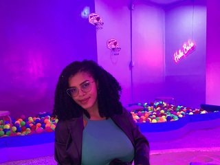 Eroottinen videokeskustelu sharomsawyer