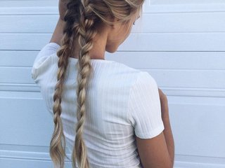 Eroottinen videokeskustelu Sharon-Evans