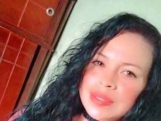 Eroottinen videokeskustelu Sharyd