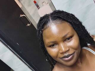 Eroottinen videokeskustelu Shee123