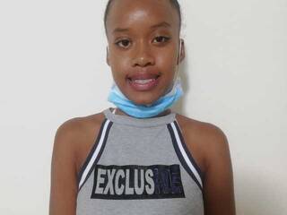 Eroottinen videokeskustelu SheylaFlower