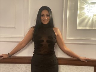 Eroottinen videokeskustelu ShineAlice