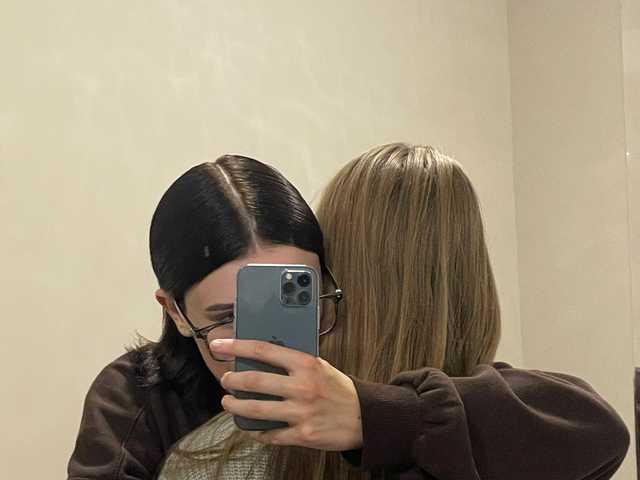 Kuva profiilista shyyyygirls