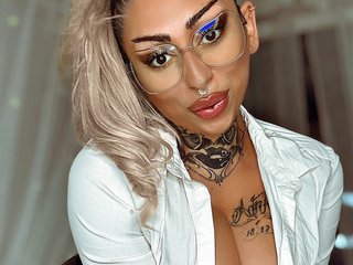 Eroottinen videokeskustelu SilviaPinkerbell