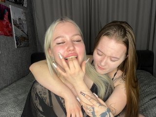 Eroottinen videokeskustelu DoollSin