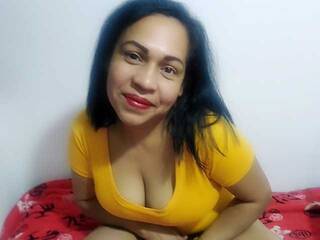 Eroottinen videokeskustelu sindymature