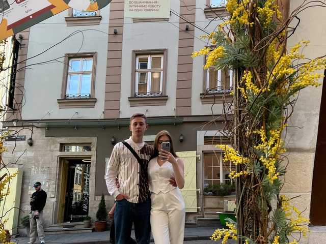 Kuva profiilista SinWithUs