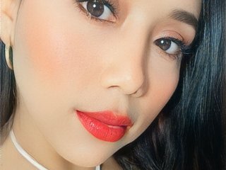 Eroottinen videokeskustelu SkarlethVilla