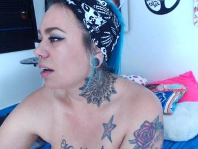 Lähettää kuvakaappauksia skyviolet