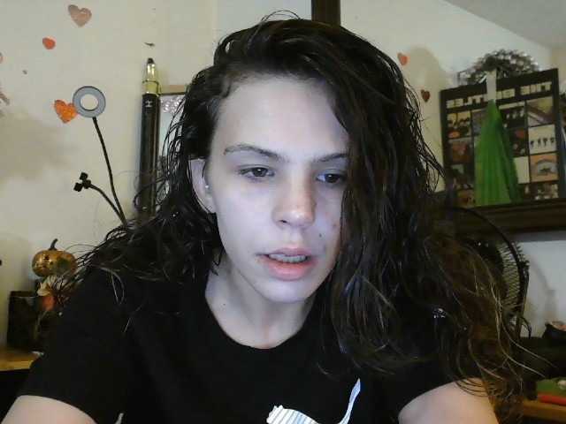 Lähettää kuvakaappauksia Slaytay01