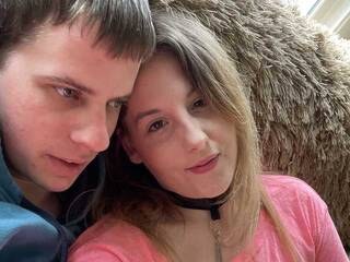 Eroottinen videokeskustelu SlicedBreadd