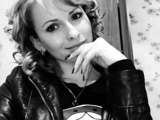 Eroottinen videokeskustelu Smorodinkaa