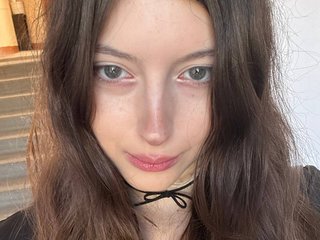 Eroottinen videokeskustelu Snow-Strippers