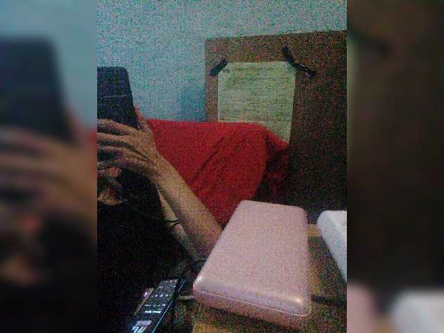 Lähettää kuvakaappauksia sociopatichka