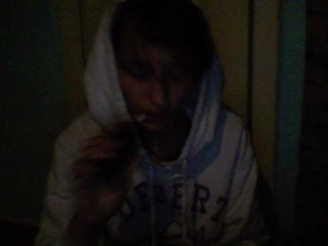 Lähettää kuvakaappauksia sociopatichka