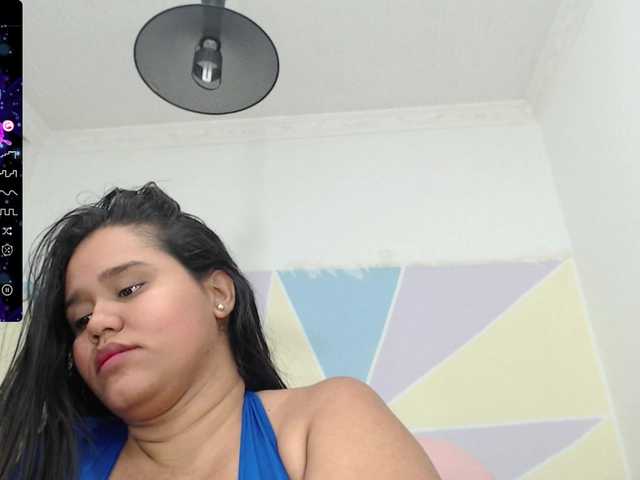 Kuvat sofia-bbw make my big tits with your tips #bigboos #bigass #latina #squirt #bbw