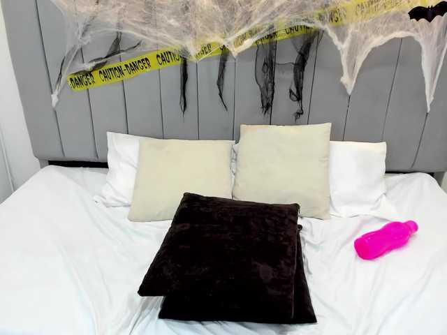 Lähettää kuvakaappauksia sofia-lopeez