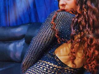 Eroottinen videokeskustelu SOFIAMILKMACH