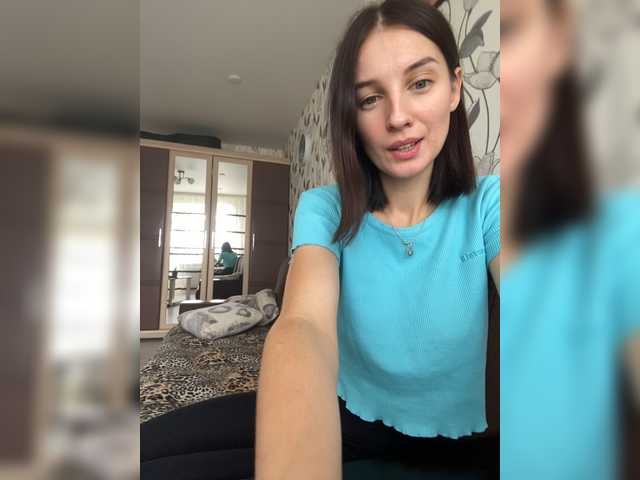 Kuvat SoFieRooSe_ Hello everyone!! My name is Sofia))Put love, subscribe, I will be very pleased))I will be very grateful even for 1 token))naked only in a group or private, in free I can only show something)))I'm going to the dream, help!!!))