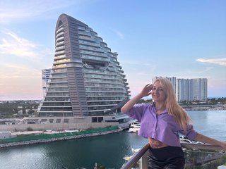 Eroottinen videokeskustelu Sofydoll420