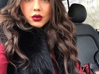 Eroottinen videokeskustelu SoMaroonBella