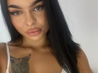 Eroottinen videokeskustelu Sonya-Flame