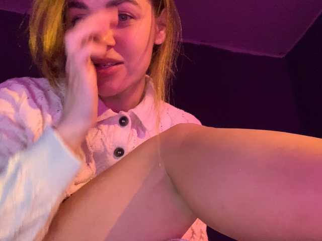 Lähettää kuvakaappauksia Sonya-Mo