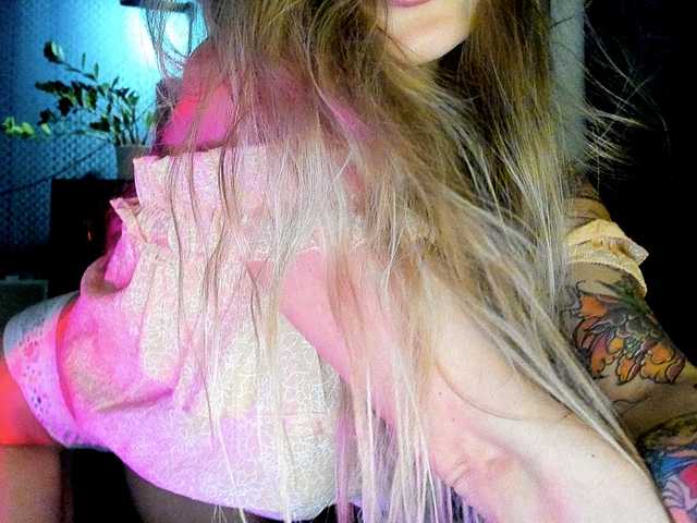 Lähettää kuvakaappauksia Sonya-Mo