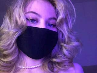 Eroottinen videokeskustelu SonyaOOG