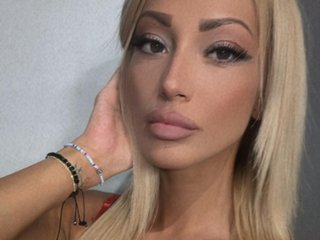 Eroottinen videokeskustelu SophiaMorgan