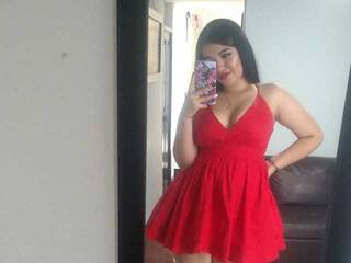 Eroottinen videokeskustelu sophie--hills