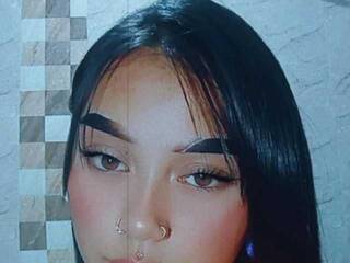 Eroottinen videokeskustelu Sophiee-22