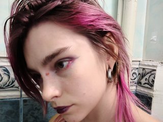 Eroottinen videokeskustelu SophieHard