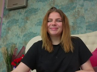 Eroottinen videokeskustelu SophieRossy