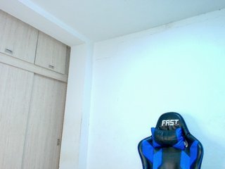 Eroottinen videokeskustelu Sophiiaaxx