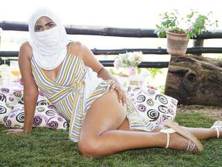 Eroottinen videokeskustelu Souzan-halabi