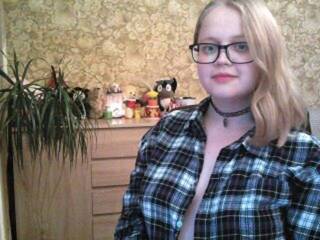 Eroottinen videokeskustelu EvaLake