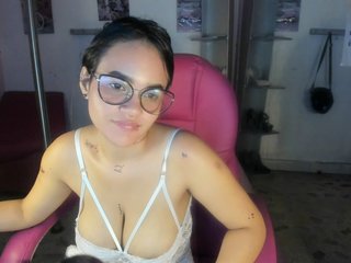 Eroottinen videokeskustelu SOY-KIM