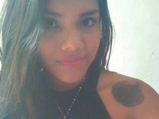 Eroottinen videokeskustelu StacyFields